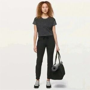 Lululemon Athletica “Ready to Rulu” jogger in black